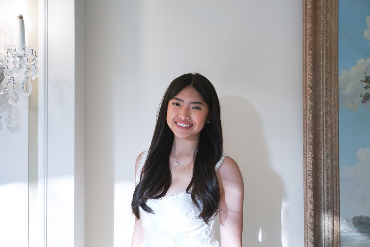 Portrait of Naomi Lin