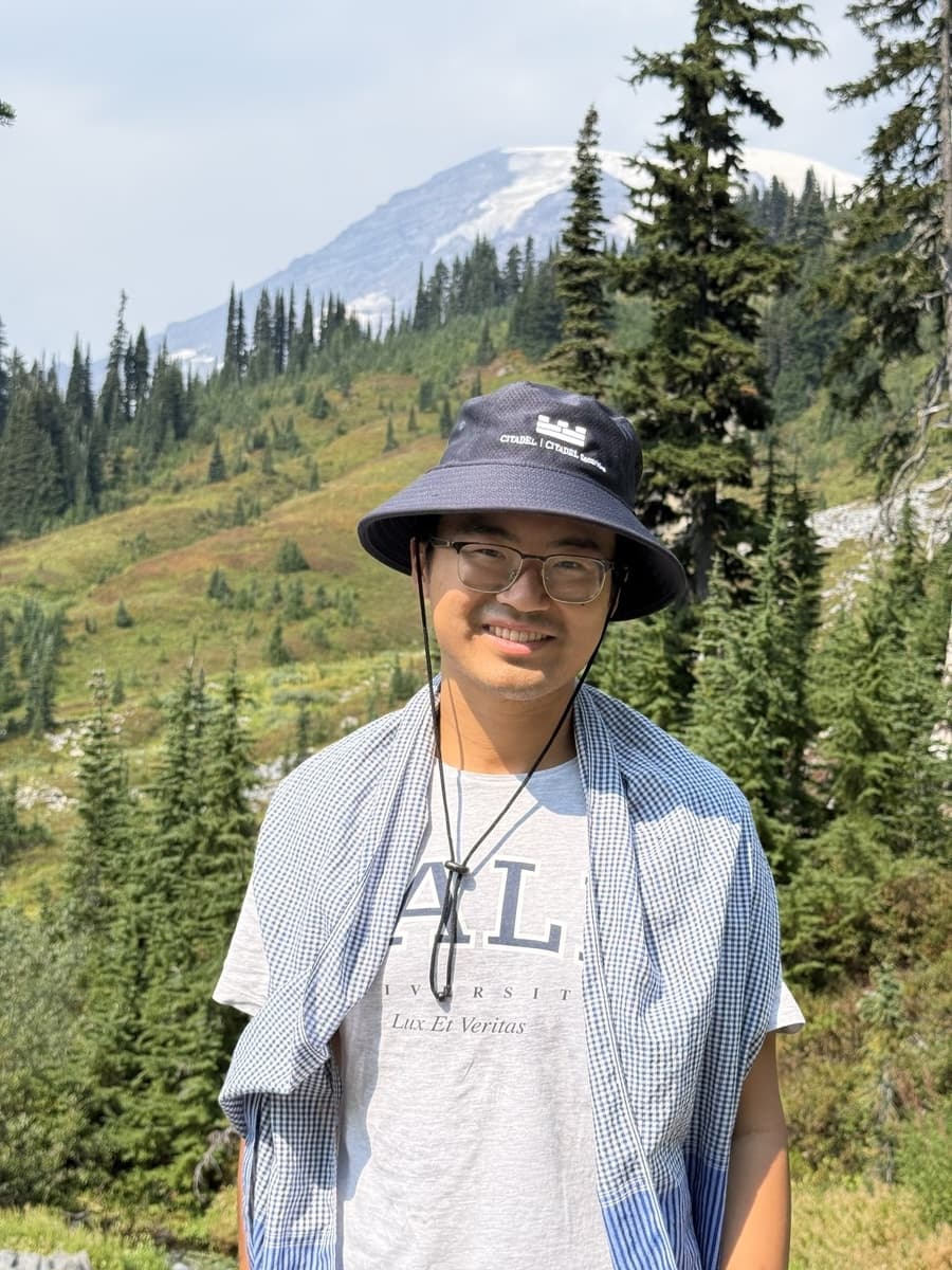 Portrait of Yixuan Wang